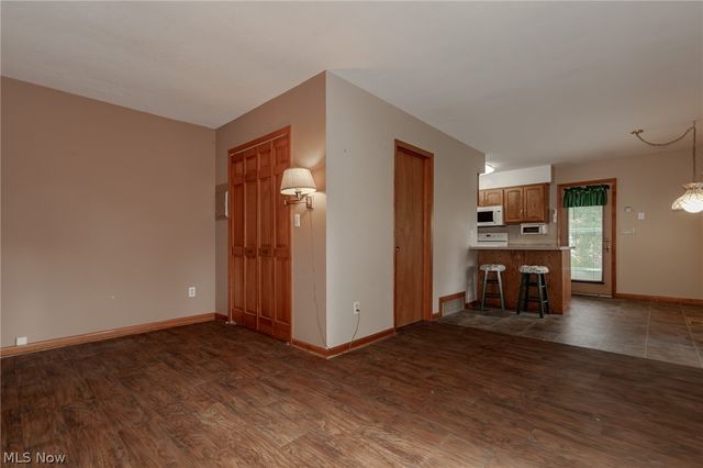 6372 Clearair Drive, Mentor, OH 44060