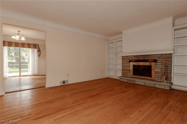 6372 Clearair Drive, Mentor, OH 44060