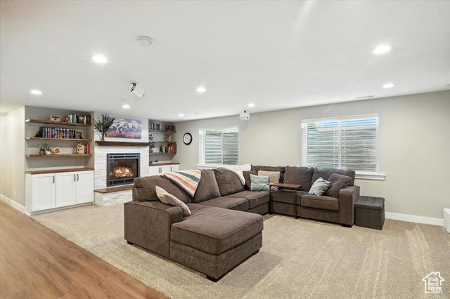 516 S 770 E, Hyrum, UT 84319