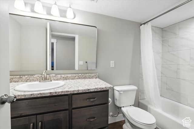 516 S 770 E, Hyrum, UT 84319