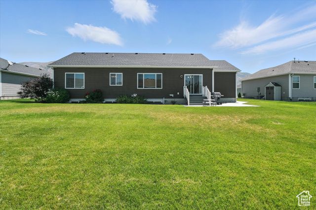 516 S 770 E, Hyrum, UT 84319