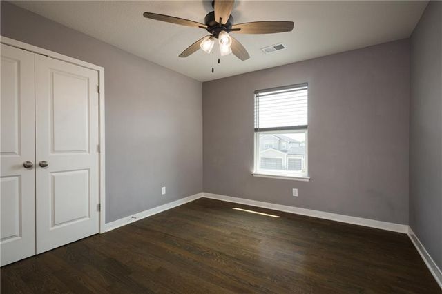 1802 VERBENA Avenue, Greenwood, MO 64034