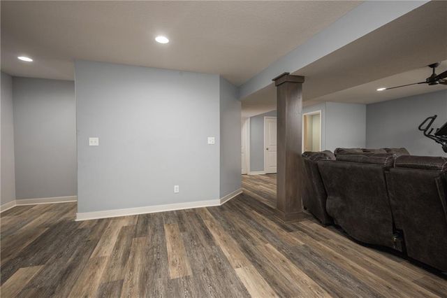 1802 VERBENA Avenue, Greenwood, MO 64034