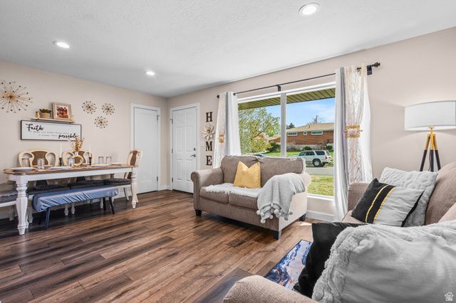 5476 W KATHLEEN AVE, West Valley City, UT 84120