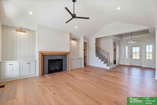 3526 S 218 Street, Elkhorn, NE 68022
