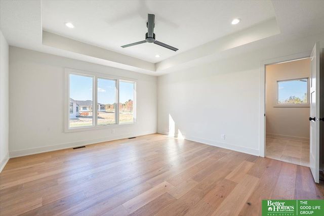 3526 S 218 Street, Elkhorn, NE 68022