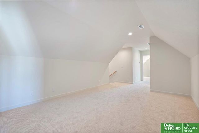 3526 S 218 Street, Elkhorn, NE 68022