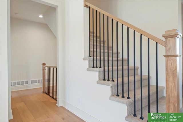 3526 S 218 Street, Elkhorn, NE 68022