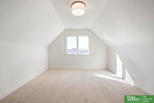 3526 S 218 Street, Elkhorn, NE 68022
