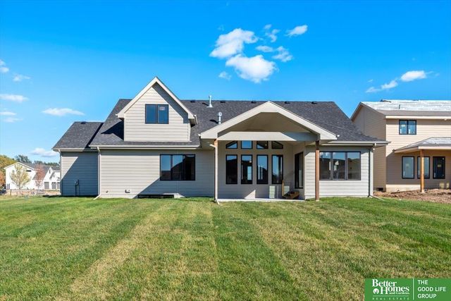 3526 S 218 Street, Elkhorn, NE 68022