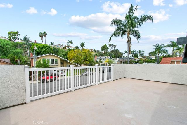 24392 Macedo, Mission Viejo, CA 92691