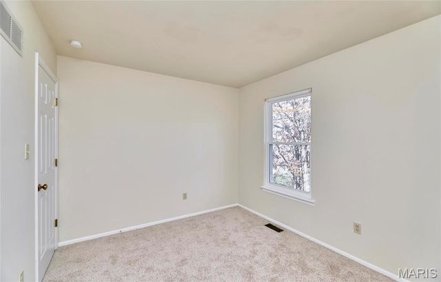 104 Westridge Parc Lane, Ellisville, MO 63021