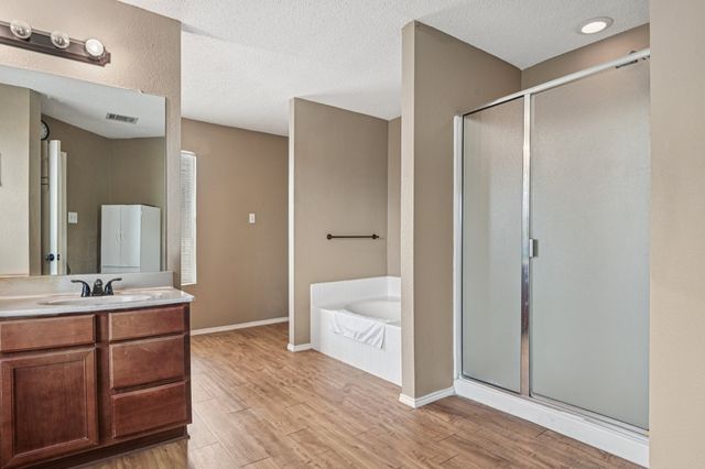 6756 Shadow Creek Drive, Dallas, TX 75241