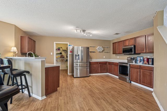 6756 Shadow Creek Drive, Dallas, TX 75241