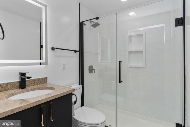 400 WIRT ST, Colonial Beach, VA 22443