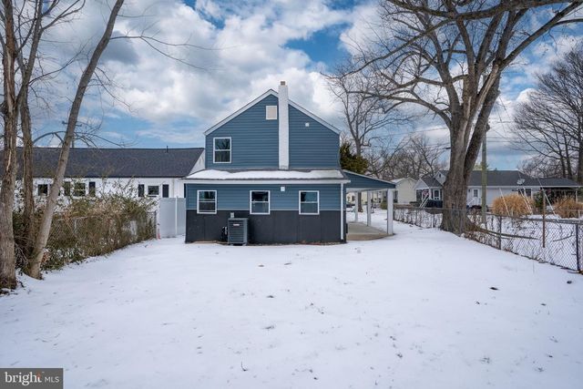 400 WIRT ST, Colonial Beach, VA 22443