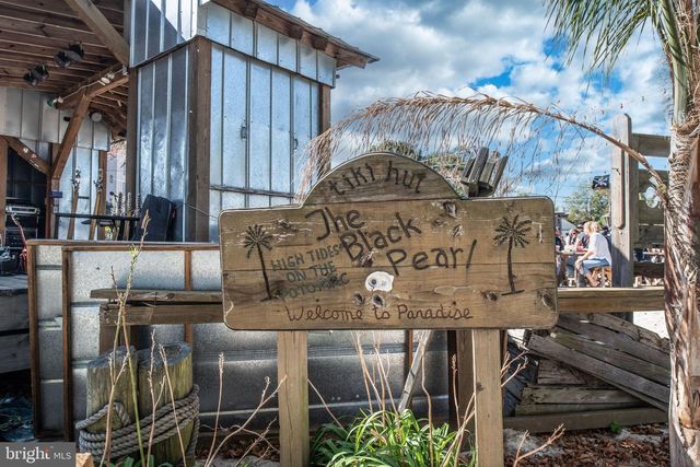 400 WIRT ST, Colonial Beach, VA 22443