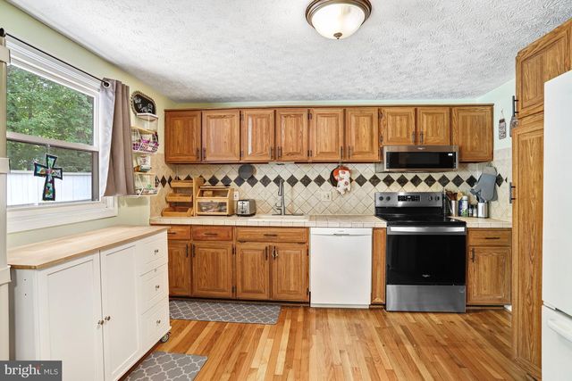2263 COCQUINA DR, Reston, VA 20191