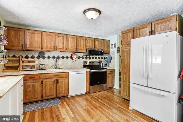 2263 COCQUINA DR, Reston, VA 20191