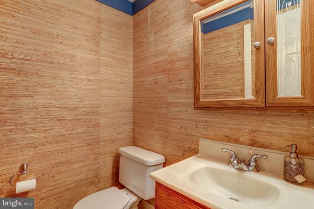2263 COCQUINA DR, Reston, VA 20191