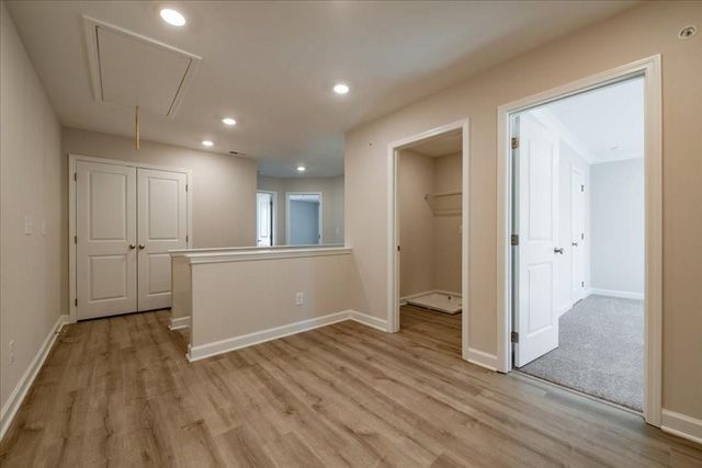 548 Feldspar Way, Lawrenceville, GA 30043