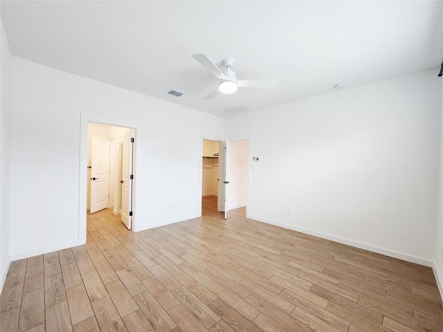 8430 Bay Ridge Circle, Baytown, TX 77523