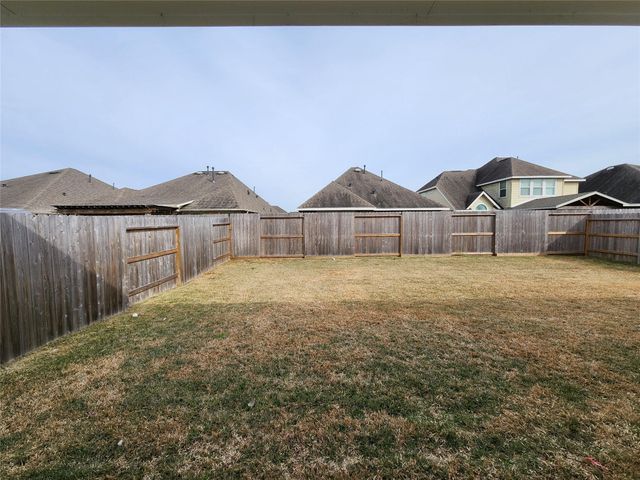 8430 Bay Ridge Circle, Baytown, TX 77523