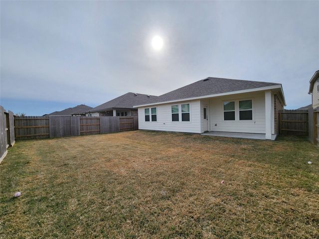 8430 Bay Ridge Circle, Baytown, TX 77523