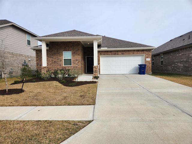 8430 Bay Ridge Circle, Baytown, TX 77523