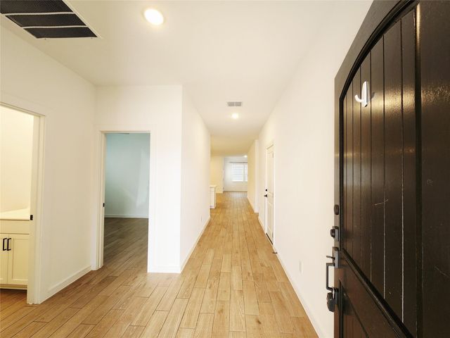 8430 Bay Ridge Circle, Baytown, TX 77523