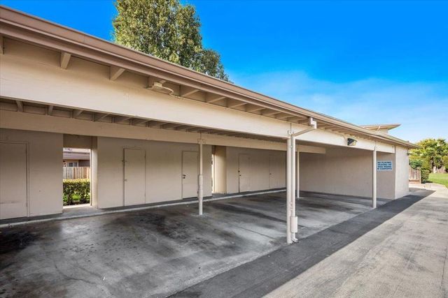 1525 Day Avenue D, San Mateo, CA 94403