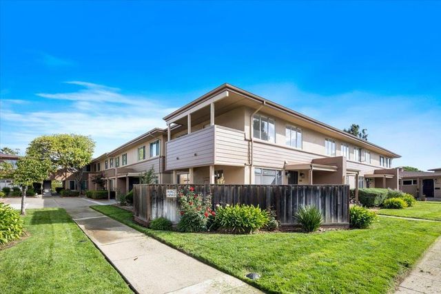 1525 Day Avenue D, San Mateo, CA 94403