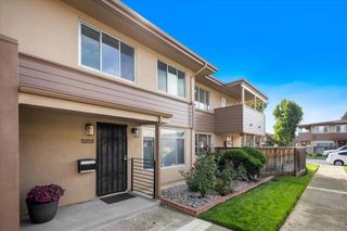 1525 Day Avenue D, San Mateo, CA 94403
