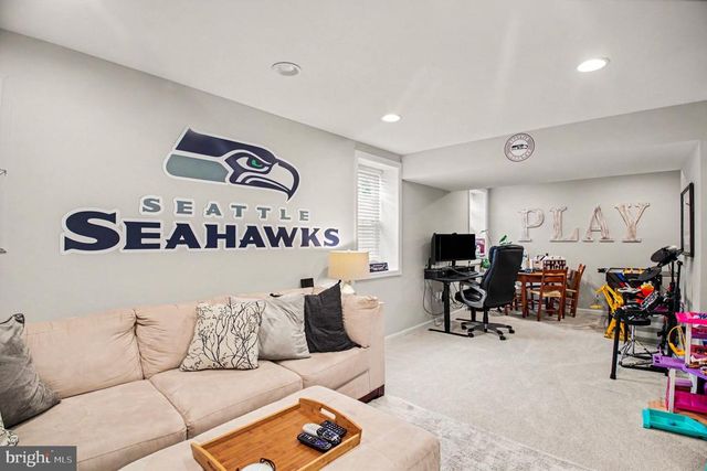 10015 CARTERS GROVE RD, Fredericksburg, VA 22408