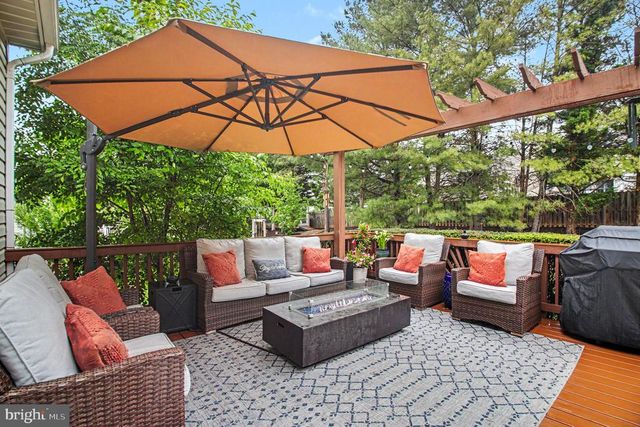 10015 CARTERS GROVE RD, Fredericksburg, VA 22408