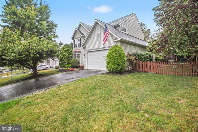 10015 CARTERS GROVE RD, Fredericksburg, VA 22408