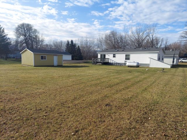 38184 Twin Oaks Drive, Holding Twp, MN 56310