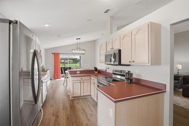 2203 MALLORY CIRCLE, Haines City, FL 33844