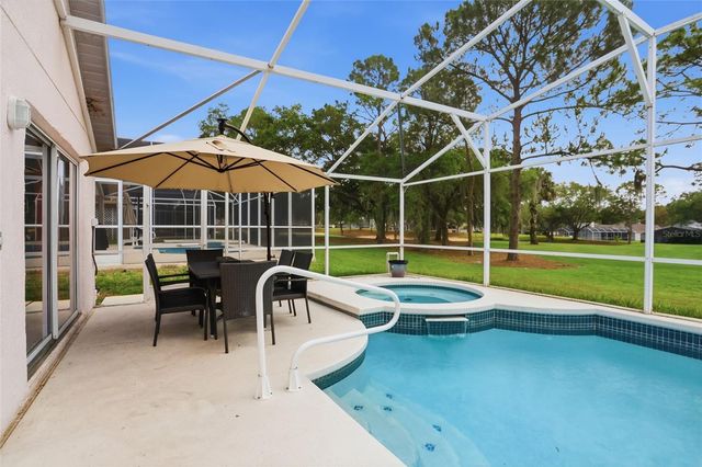 2203 MALLORY CIRCLE, Haines City, FL 33844