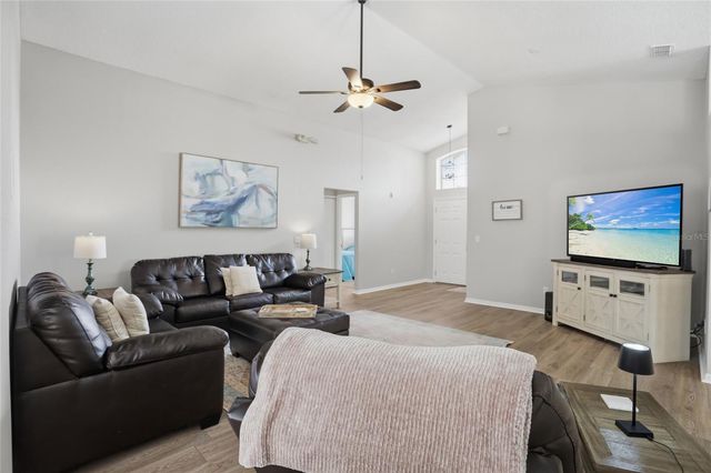 2203 MALLORY CIRCLE, Haines City, FL 33844