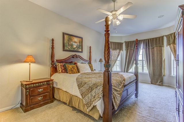 6017 White Settlement Road, Weatherford, TX 76087