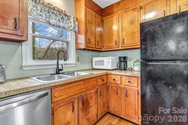 251 Reid Street, Marion, NC 28752