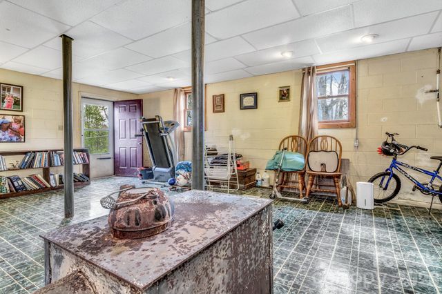 251 Reid Street, Marion, NC 28752