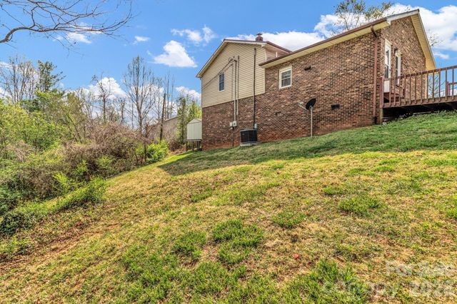 251 Reid Street, Marion, NC 28752