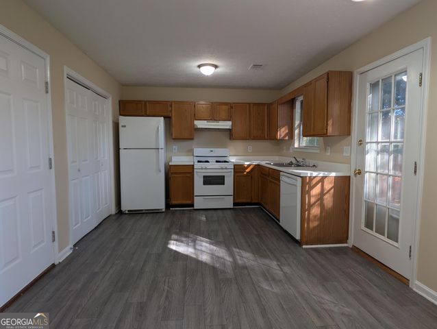 148 Lake Terrace, Mcdonough, GA 30253