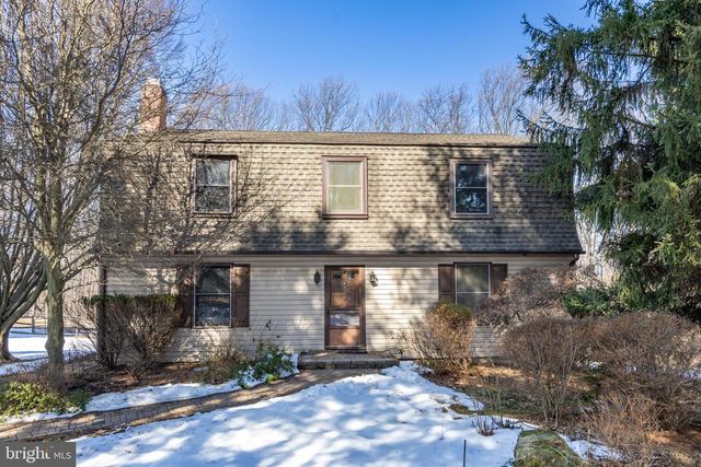 906 HEATHER LN, Phoenixville, PA 19460