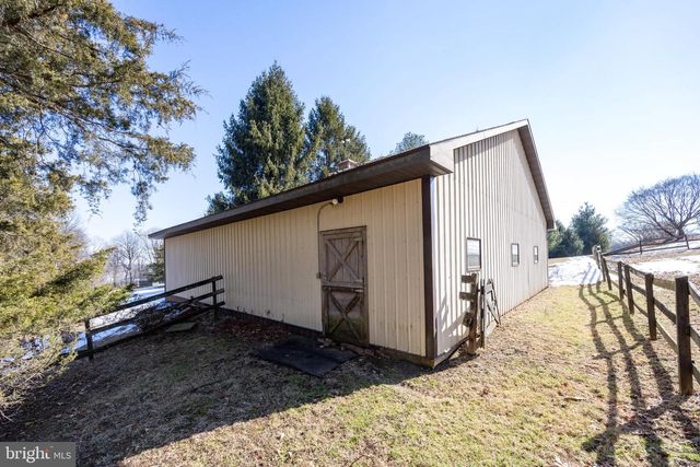 906 HEATHER LN, Phoenixville, PA 19460