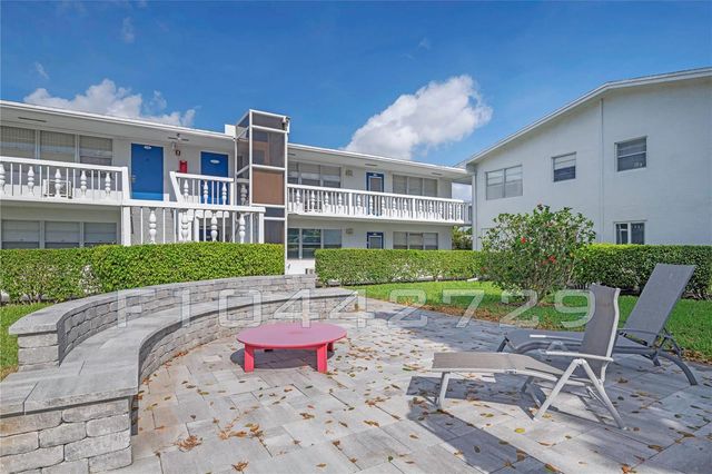 144 Farnham F 144, Deerfield Beach, FL 33442