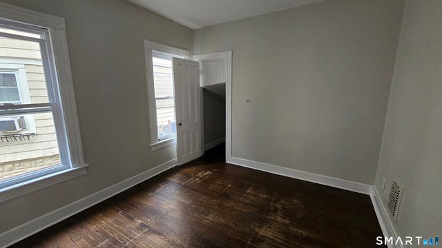 1165 Noble Avenue, Bridgeport, CT 06608