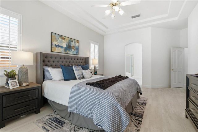 611 Rogers Cir, Folsom, CA 95630